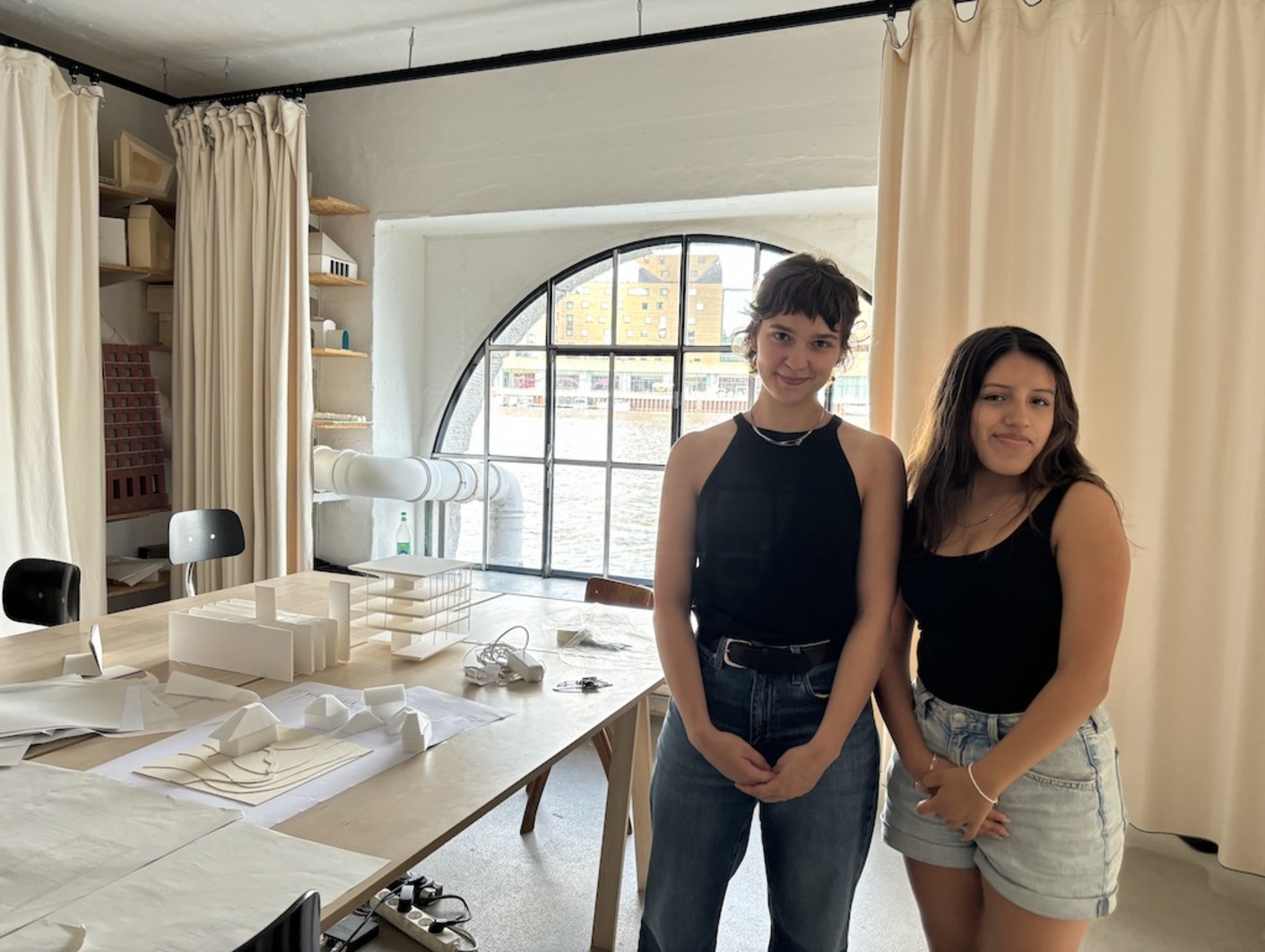 Eva, Arquitectura-Bruno Fioretti Berlin, verano 2024, Colegio Alemán Stiehle Cuenca