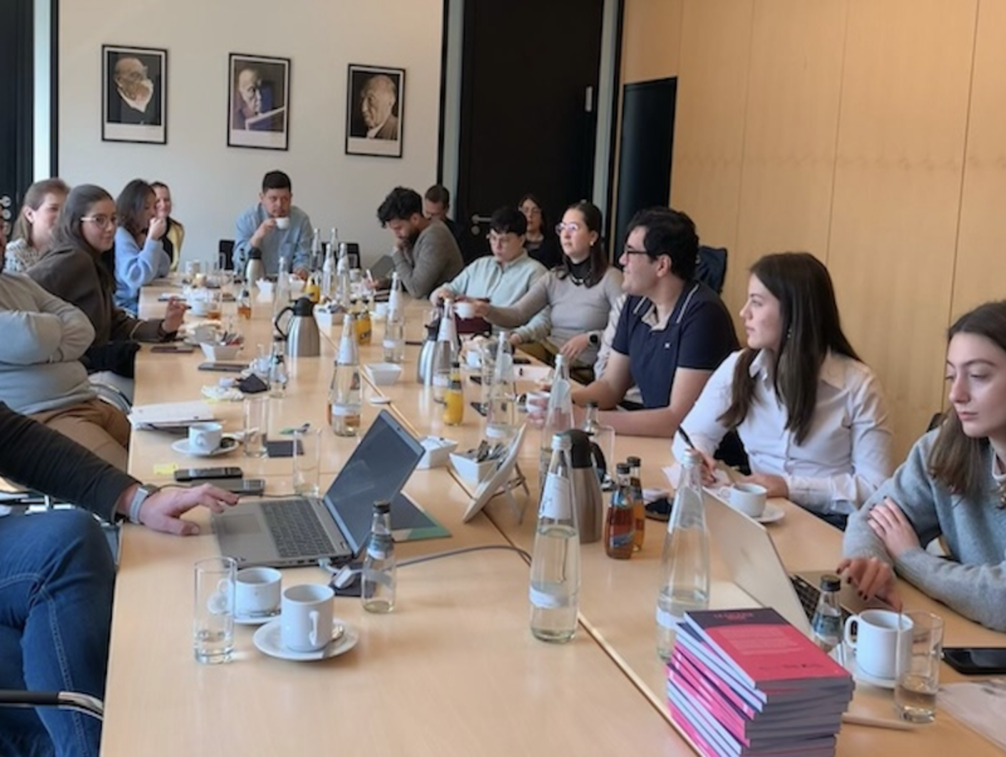 Ivanna, Relaciones internacionales, Fundación Konrad Adenauer Berlin, marzo 2025, Colegio Alemán Humboldt Samborondón